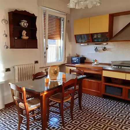 La Casa In Piu * Pesaro